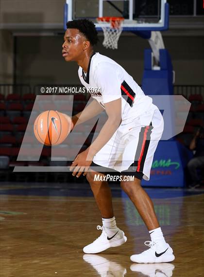 Thumbnail 3 in Morgan Park vs. Salesian College Preparatory (Tarkanian Classic) photogallery.