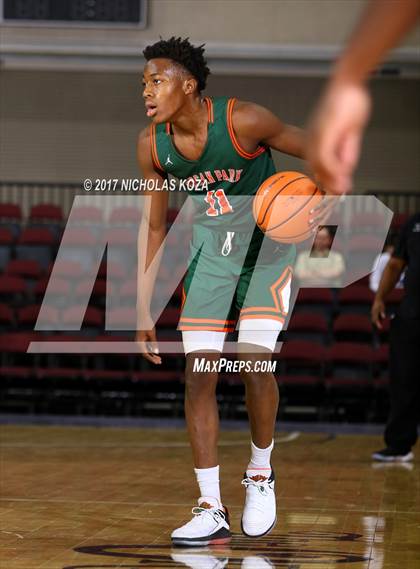 Thumbnail 1 in Morgan Park vs. Salesian College Preparatory (Tarkanian Classic) photogallery.