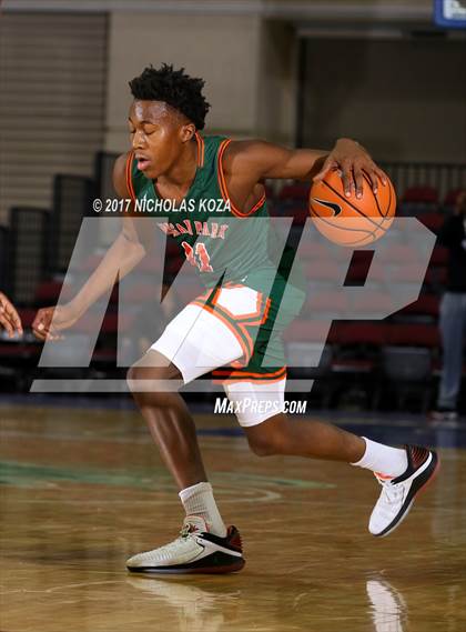 Thumbnail 2 in Morgan Park vs. Salesian College Preparatory (Tarkanian Classic) photogallery.