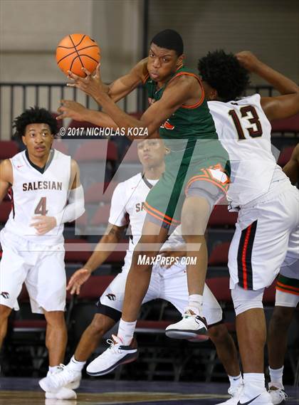Thumbnail 1 in Morgan Park vs. Salesian College Preparatory (Tarkanian Classic) photogallery.
