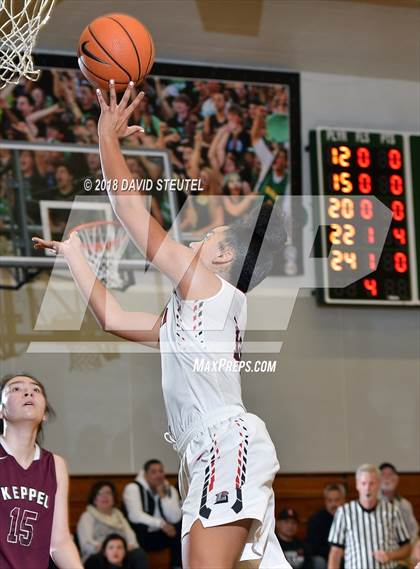 Thumbnail 3 in Mark Keppel vs. Lincoln (St. Mary's Stockton MLK Showcase) photogallery.