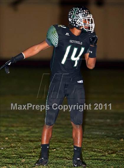 Thumbnail 1 in Hawthorne vs. Inglewood photogallery.
