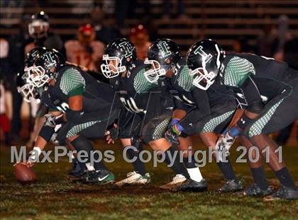 Thumbnail 3 in Hawthorne vs. Inglewood photogallery.