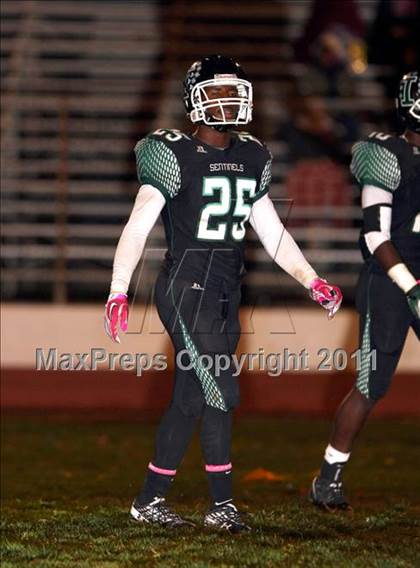Thumbnail 1 in Hawthorne vs. Inglewood photogallery.
