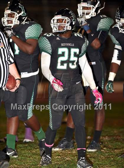 Thumbnail 3 in Hawthorne vs. Inglewood photogallery.