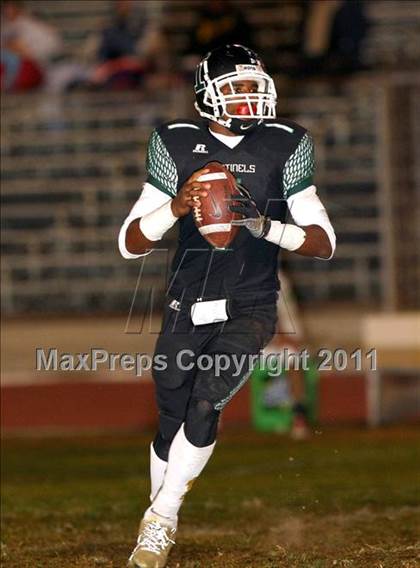 Thumbnail 2 in Hawthorne vs. Inglewood photogallery.