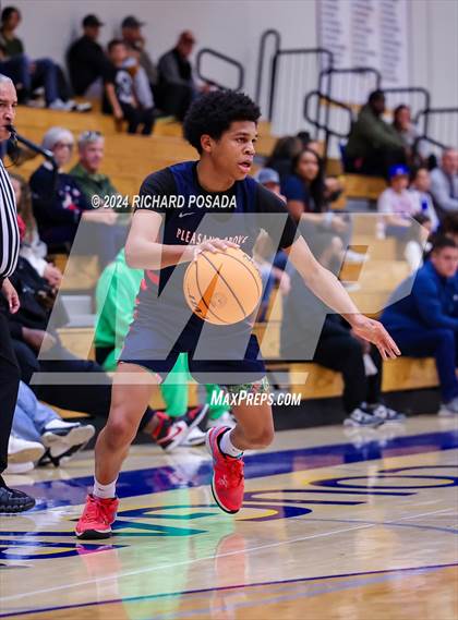 Thumbnail 2 in Pleasant Grove vs. Buchanan photogallery.