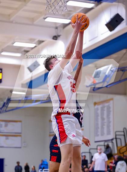 Thumbnail 2 in Pleasant Grove vs. Buchanan photogallery.