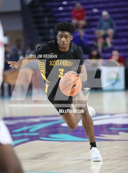Thumbnail 2 in Whitney Young vs Scotlandville (City of Palms Classic) photogallery.