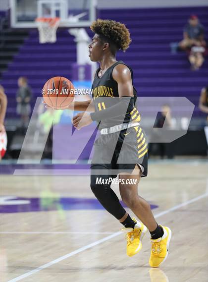 Thumbnail 3 in Whitney Young vs Scotlandville (City of Palms Classic) photogallery.