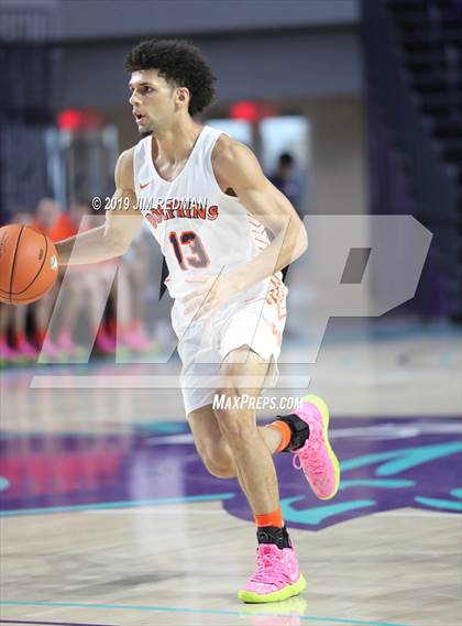 Thumbnail 2 in Whitney Young vs Scotlandville (City of Palms Classic) photogallery.