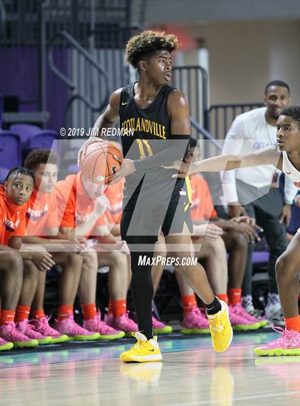 Thumbnail 3 in Whitney Young vs Scotlandville (City of Palms Classic) photogallery.