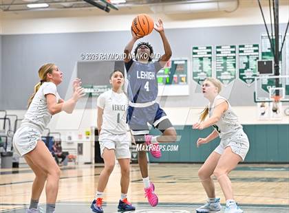 Thumbnail 2 in Lehigh @ Venice photogallery.