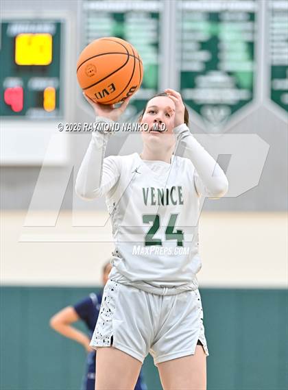 Thumbnail 1 in Lehigh @ Venice photogallery.