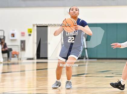 Thumbnail 1 in Lehigh @ Venice photogallery.