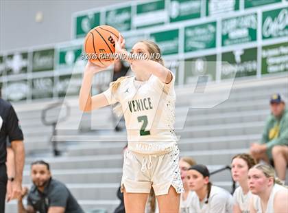 Thumbnail 1 in Lehigh @ Venice photogallery.