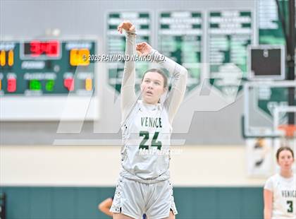 Thumbnail 2 in Lehigh @ Venice photogallery.