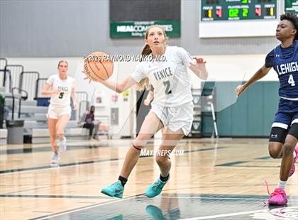 Thumbnail 3 in Lehigh @ Venice photogallery.