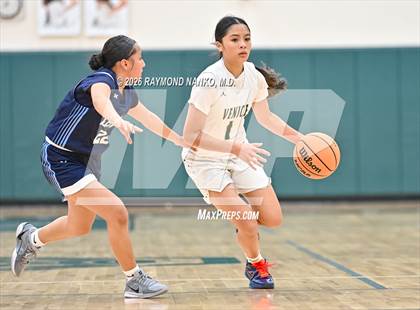 Thumbnail 1 in Lehigh @ Venice photogallery.