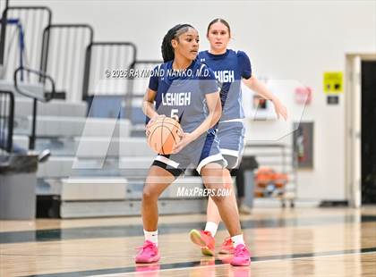 Thumbnail 1 in Lehigh @ Venice photogallery.