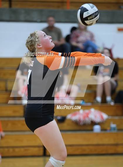 Thumbnail 1 in Fairfield Union @ Amanda-Clearcreek photogallery.