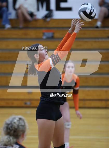 Thumbnail 3 in Fairfield Union @ Amanda-Clearcreek photogallery.