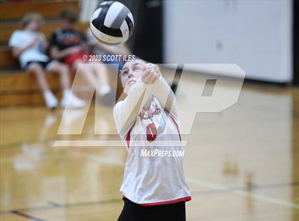 Thumbnail 2 in Fairfield Union @ Amanda-Clearcreek photogallery.