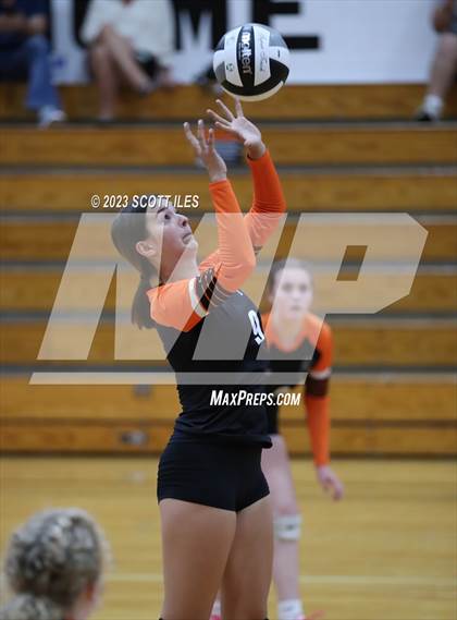 Thumbnail 2 in Fairfield Union @ Amanda-Clearcreek photogallery.