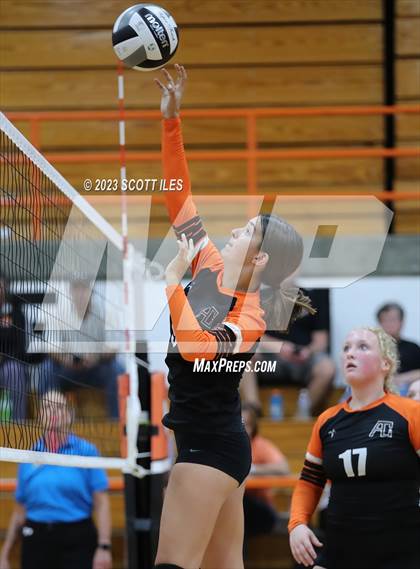 Thumbnail 1 in Fairfield Union @ Amanda-Clearcreek photogallery.
