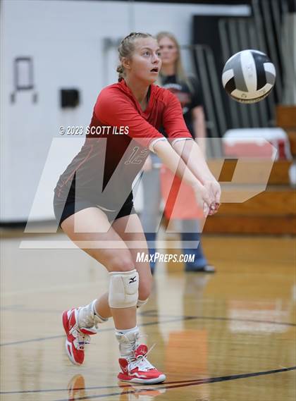 Thumbnail 1 in Fairfield Union @ Amanda-Clearcreek photogallery.
