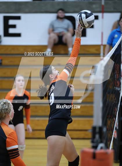 Thumbnail 2 in Fairfield Union @ Amanda-Clearcreek photogallery.