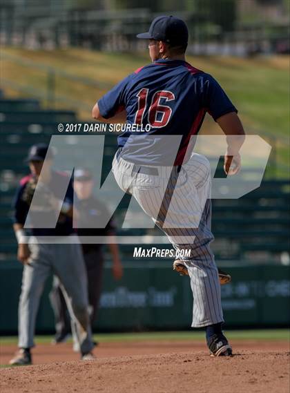 Thumbnail 3 in McClintock vs. Liberty (AIA 5A Round 2 Playoff) photogallery.