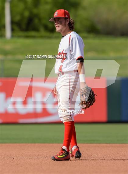 Thumbnail 2 in McClintock vs. Liberty (AIA 5A Round 2 Playoff) photogallery.