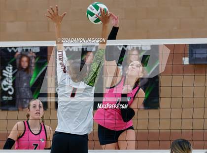 Thumbnail 2 in Sports Leadership & Management vs Virgin Valley (Quarterfinals 3A South) photogallery.