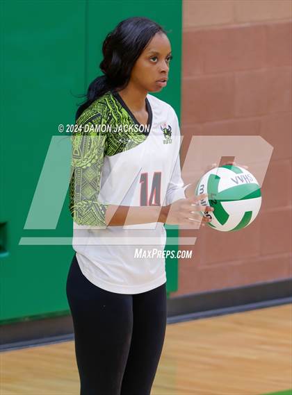 Thumbnail 2 in Sports Leadership & Management vs Virgin Valley (Quarterfinals 3A South) photogallery.