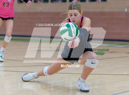 Thumbnail 3 in Sports Leadership & Management vs Virgin Valley (Quarterfinals 3A South) photogallery.