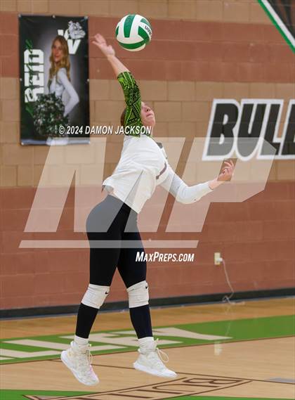Thumbnail 2 in Sports Leadership & Management vs Virgin Valley (Quarterfinals 3A South) photogallery.