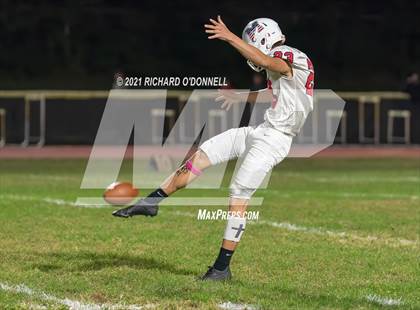 Thumbnail 3 in Manalapan vs Southern Regional photogallery.