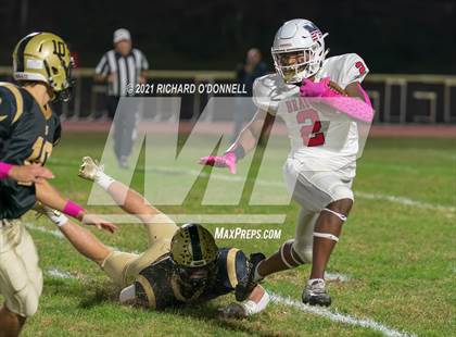 Thumbnail 3 in Manalapan vs Southern Regional photogallery.