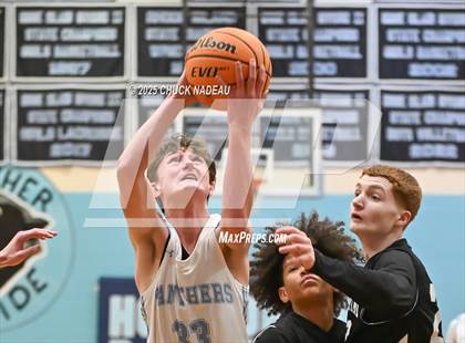 Thumbnail 2 in FR: Pilgrim @ Johnston photogallery.