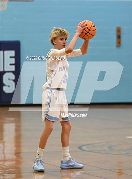 Thumbnail 1 in FR: Pilgrim @ Johnston photogallery.