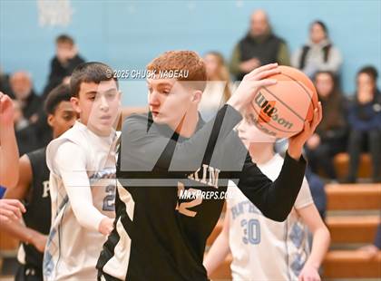 Thumbnail 2 in FR: Pilgrim @ Johnston photogallery.