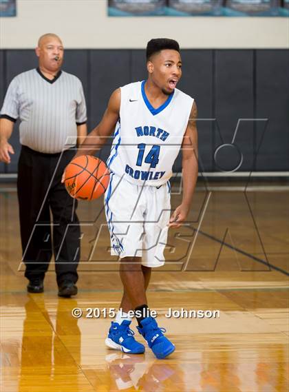 Thumbnail 2 in College Park vs North Crowley (McDonald's Texas Invitational) photogallery.