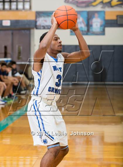 Thumbnail 2 in College Park vs North Crowley (McDonald's Texas Invitational) photogallery.
