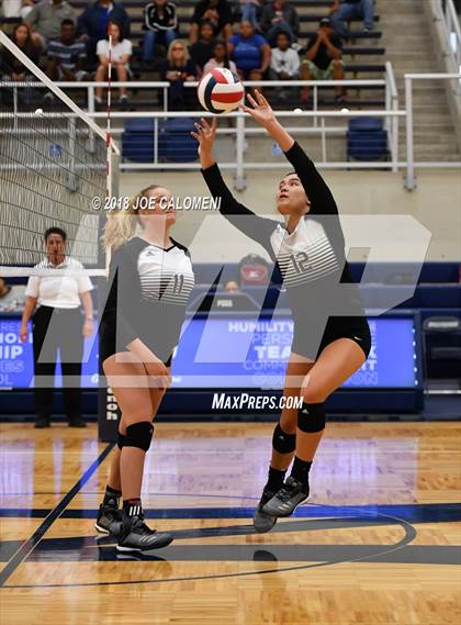 Thumbnail 2 in Madison vs Steele (NISD Volleyball Tournament) photogallery.