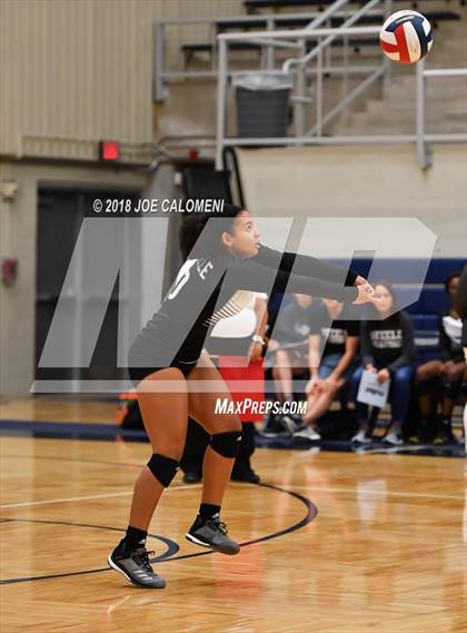 Thumbnail 3 in Madison vs Steele (NISD Volleyball Tournament) photogallery.