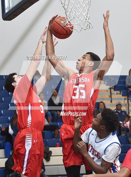 Thumbnail 2 in Athens Drive vs. Sanderson (Bojangles Cleveland Classic Finals) photogallery.