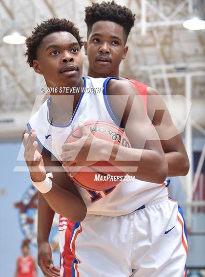 Thumbnail 3 in Athens Drive vs. Sanderson (Bojangles Cleveland Classic Finals) photogallery.