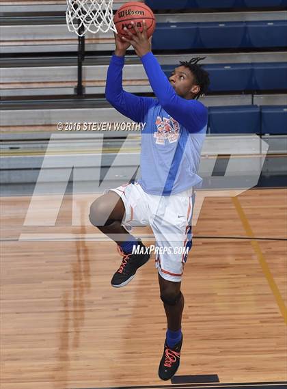 Thumbnail 1 in Athens Drive vs. Sanderson (Bojangles Cleveland Classic Finals) photogallery.