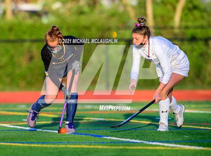 Thumbnail 2 in Massapequa vs Garden City (Section VIII Class A Final) photogallery.